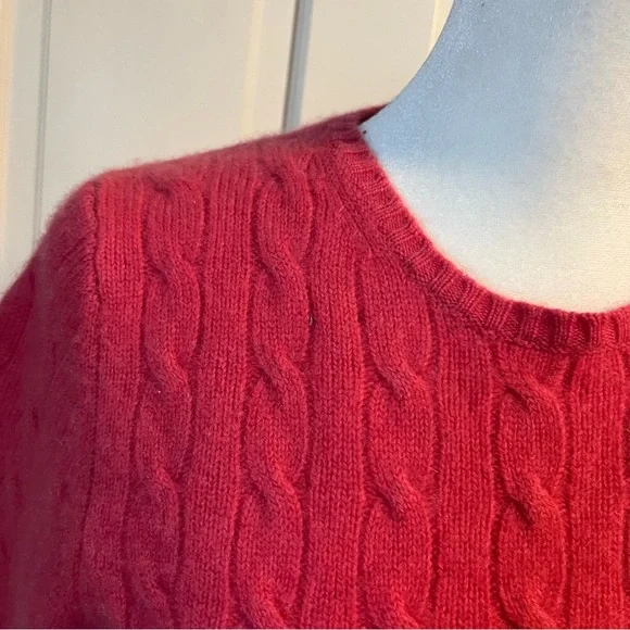 Lord & Taylor 100% Cashmere Cable Knit Sweater XS Petite Pink Quiet Luxury Cozy - Picture 3 of 6